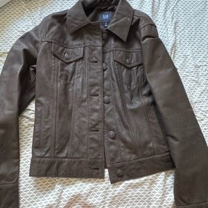 GAP Rich Chocolate leather jacket never worn!